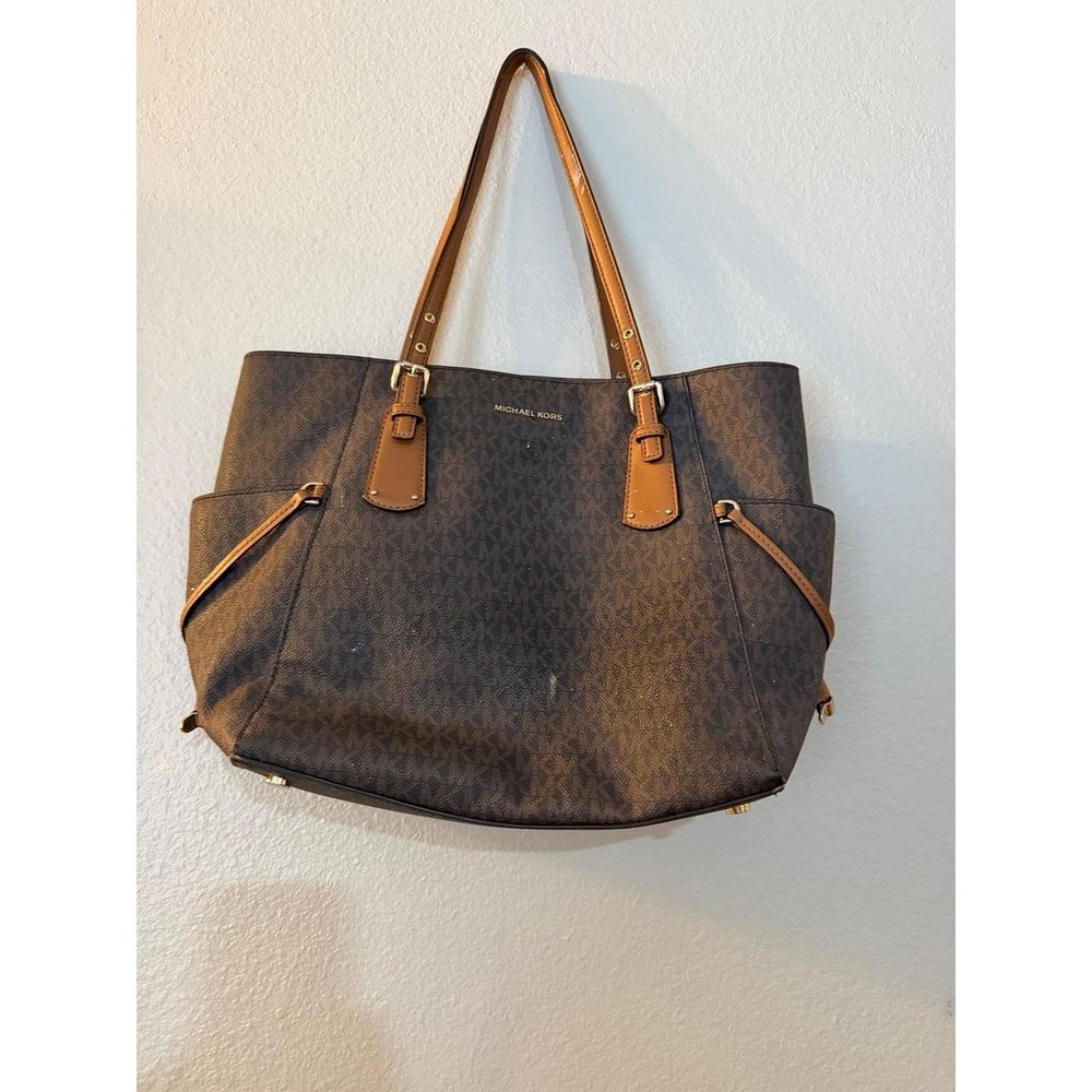 Michael Kors Voyager East West Tote- Brown